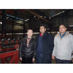 The Indian customer Amit Gupta visits LMS factory