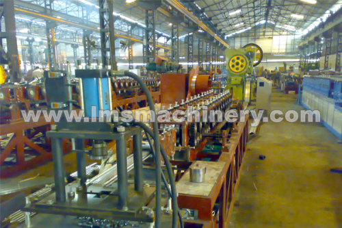 workshop of roll forming machine