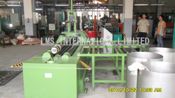 4 RODILLOS-CURVADORAS DE PERFILES DE 4 RODILLOS