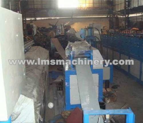 Door Frame Hole-Punghing Roll Forming Production Line